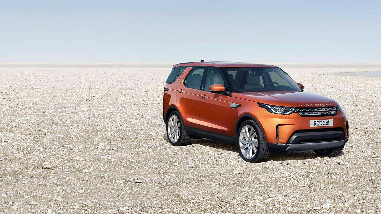 Land Rover Discovery Off-Road SUV C13