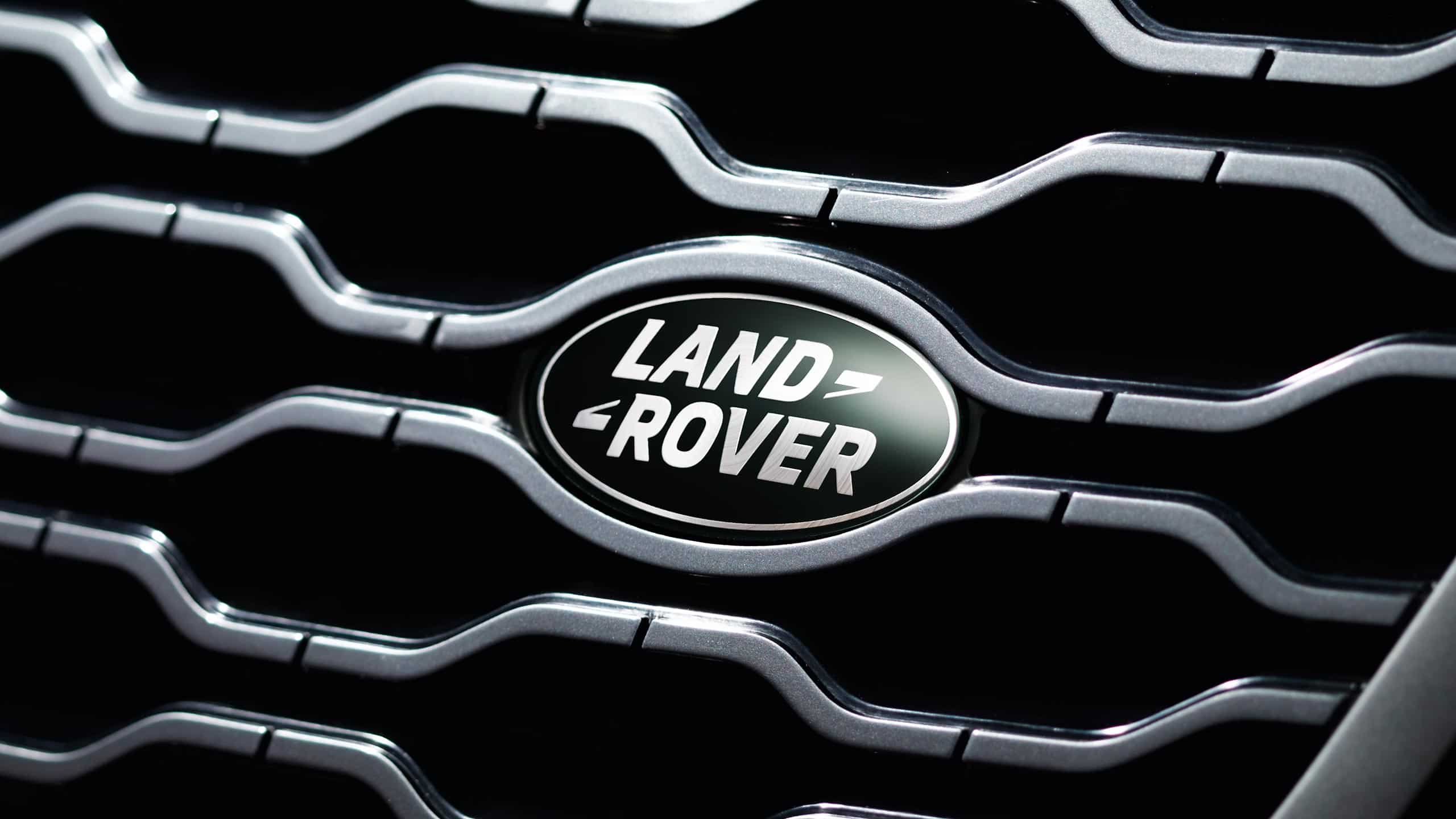 Land Rover Silver Grille