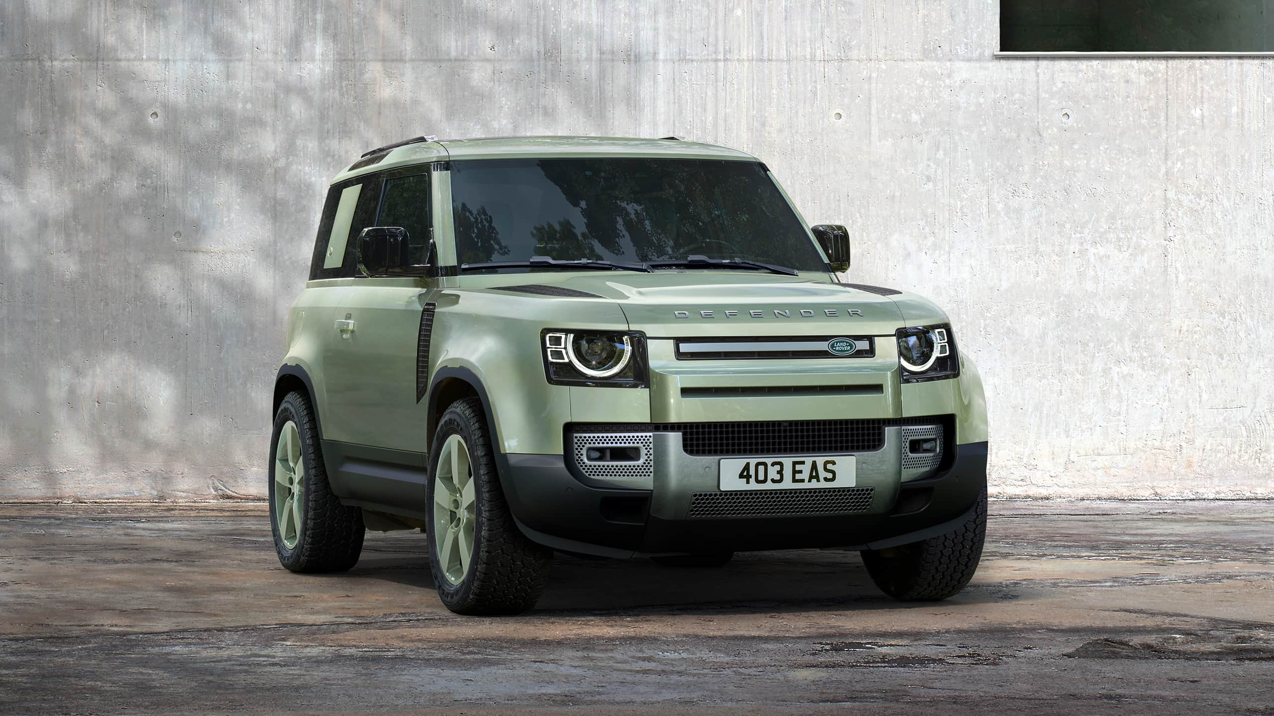 Land Rover Defender Diesel listed on India website - autoX